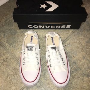 BRAND NEW Converse Sneakers Women’s Size 5
